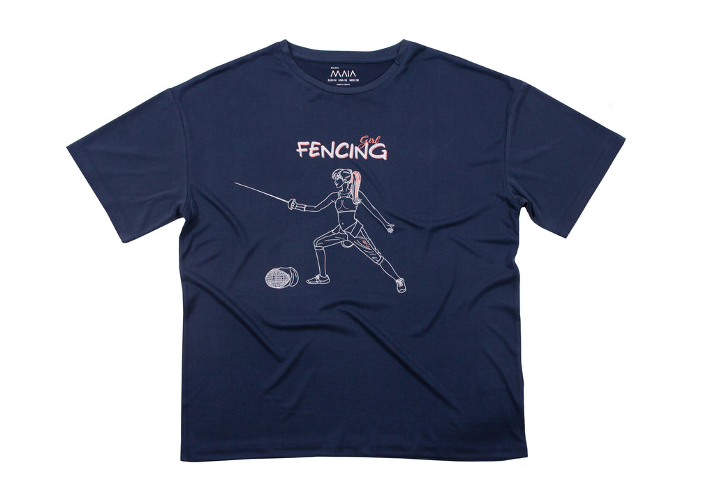 Women's Oversized T-Shirt with Fencing Print