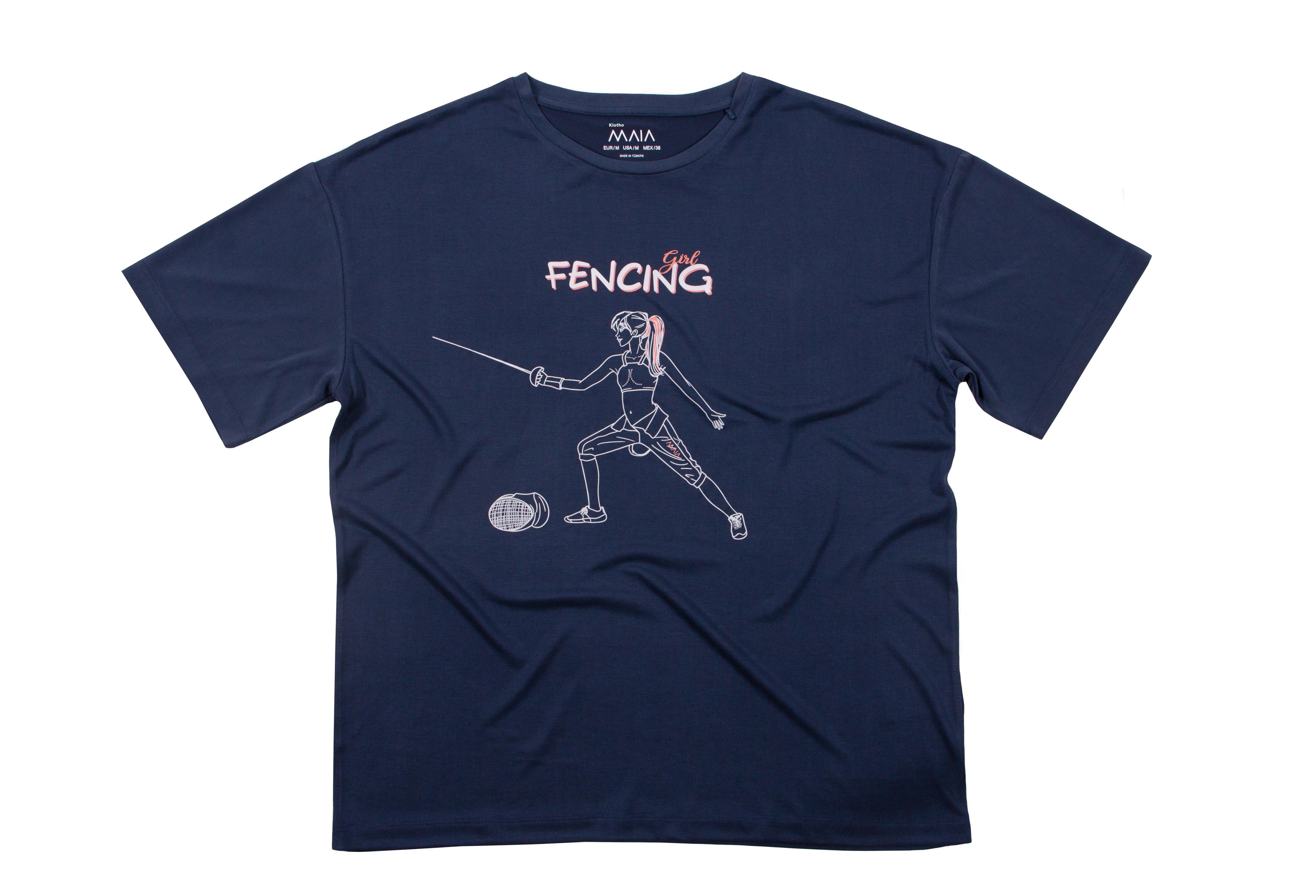 Women's Oversized T-Shirt with Fencing Print