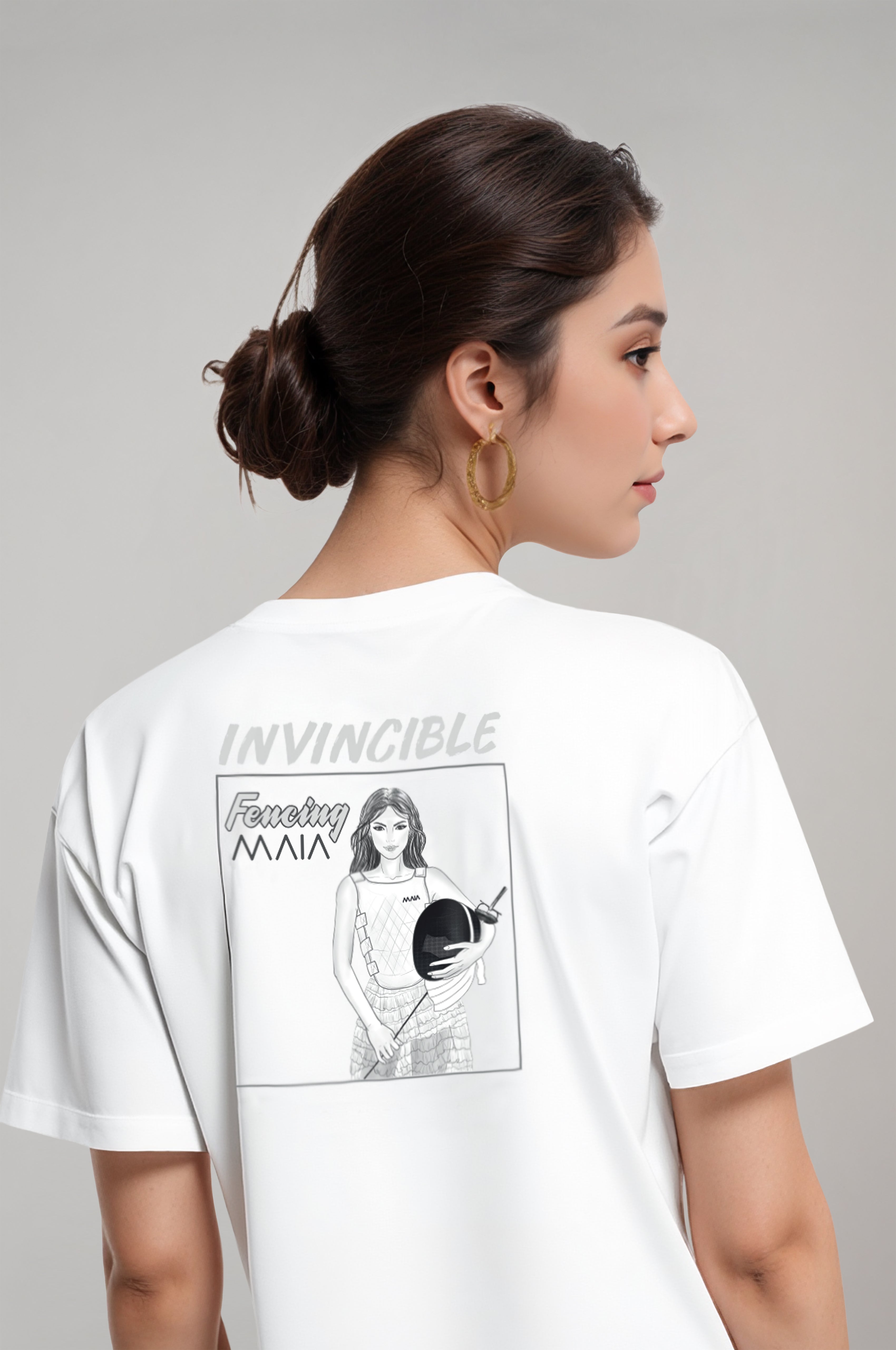 Women's Oversized T-Shirt with Fencing Print